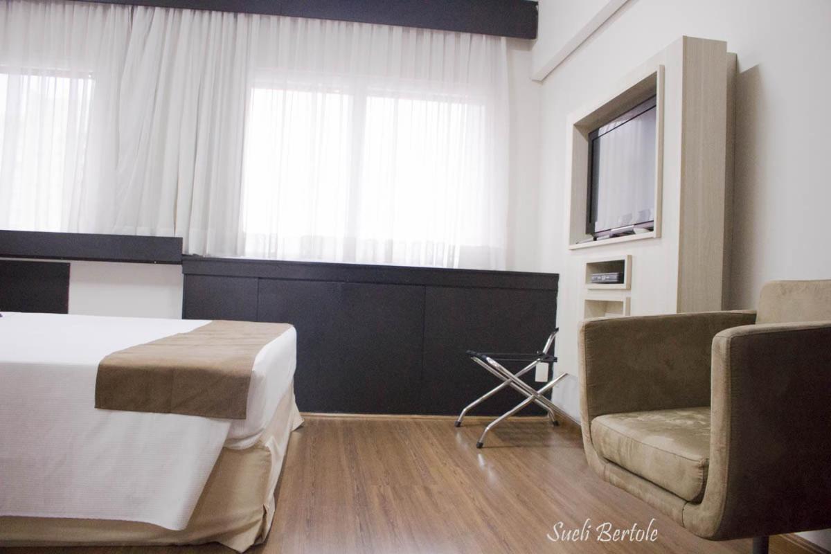 Lindo Flat Em Hotel 4 Estrelas Na Bela Vista Σάο Πάολο Εξωτερικό φωτογραφία